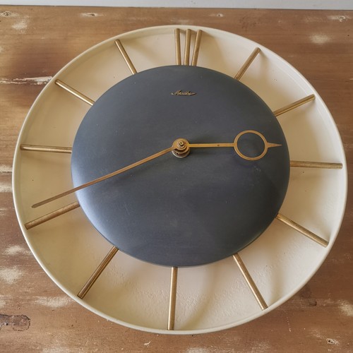 Horloge vintage murale - horloge, mauthe