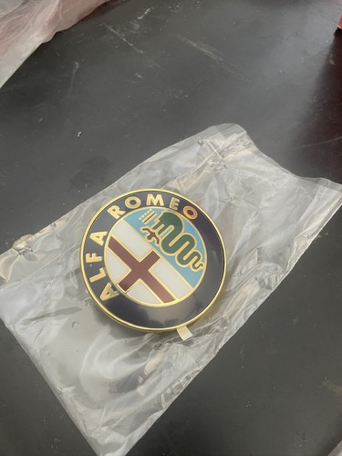 Fregio anteriore per alfa - fregio,