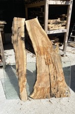 Coppia di tavole di legno di