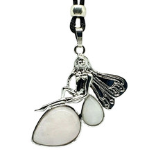 Collana in corda con ciondolo