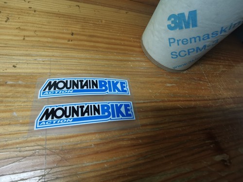 Mountain bike action - action, yeti