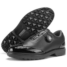 Nuove scarpe da golf pomello