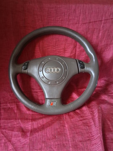 Volante sportivo audi - sportivo, s-line