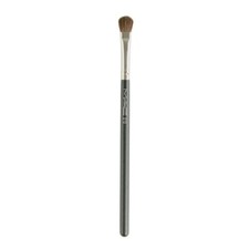MAC 213 Fluff Brush Spazzola
