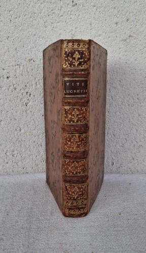 Lucrèce rerum natura - -,