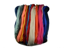 Sciarpa tinta unita in tutti i