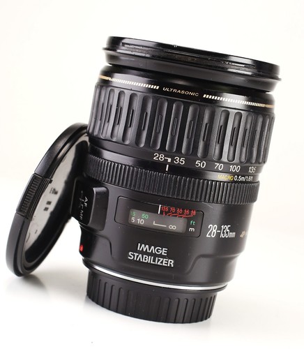 Canon 135 mm - 28-135,