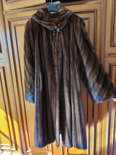 Pelliccia visone marrone - di,
