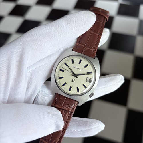 1972 bulova accutron stainless - accutron,