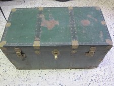 Baule antico da viaggio in legno e pelle verde vintage anni '30/'40 cassapanca