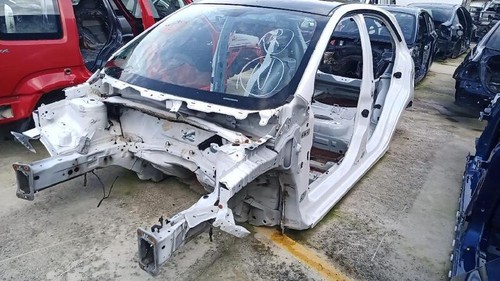 Corte faldón lateral ford - ford, ka