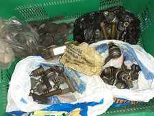 Stock Blocco Testine Sterzo Fiat 500 Alfa Romeo Giulia Ricambi Auto D'epoca 