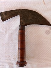 Accetta per potare alberi, Ferro battuto a mano e manico legno tornito