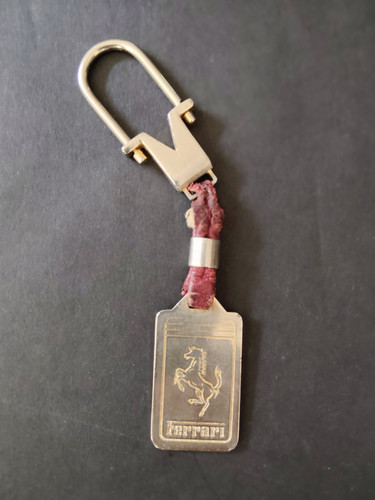 Vintage ferrari porta - vintage,