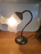 Lampada da tavolo base effetto
