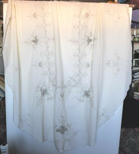 Vtg madeira hand embroidery - vtg,