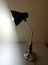 LAMPADA DA TAVOLO LARIOLUX