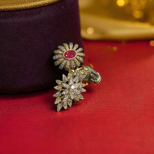 Elegante anello cocktail