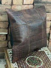 Copricuscino decorativo in vera pelle scamosciata di coccodrillo di alta qual...