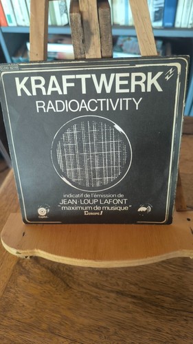 Kraftwerk radioactivity ep - kraftwerk,