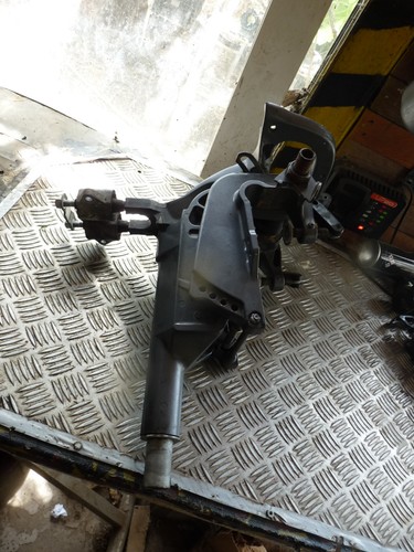 Etrier support moteur 15cv - moteur,