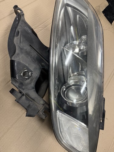 Faro delantero izquierdo audi