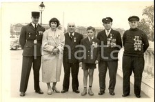 1957 PARIS Sauveteurs de la mer Ã  l'honneur - Claude CAMPET Danielle LE TELLI