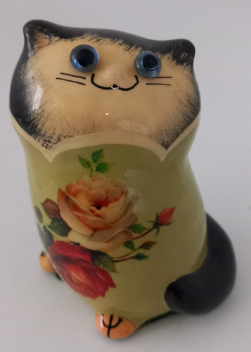 Vintage studio pottery cat - studio,