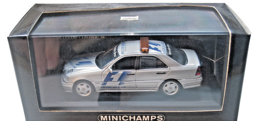 Wow rara mercedes benz - wow,