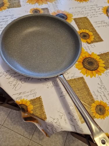 Padella antiaderente aeternum - antiaderente,