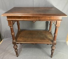 Tavolo Da Salotto Prima Metà Del 900 Gambe Tornite Molto Elegante