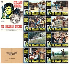 UN DOLLARO BUCATO FOTOBUSTE