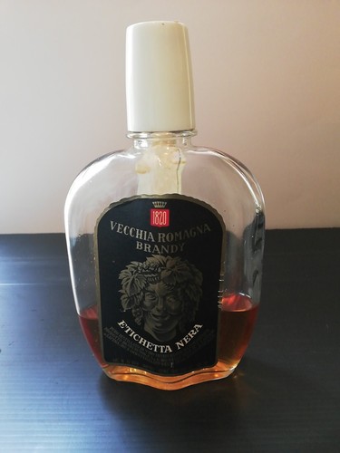Vecchia romagna brandy buton - vecchia,