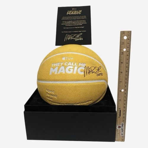 Lakers they call magic - call,