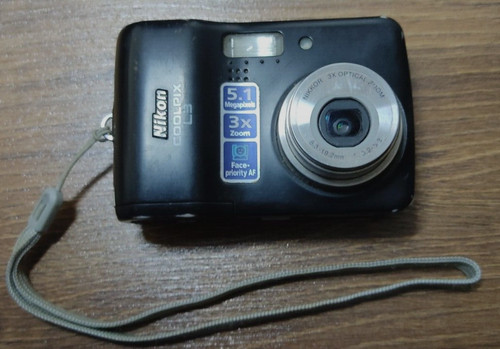 Nikon coolpix 1mp 3x - nikon, zoom