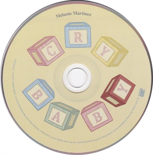 Melanie martinez ultra rare - melanie,