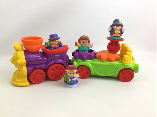Fisher price figurine - fisher,