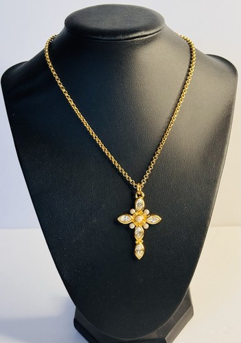 Collana con ciondolo - , croce