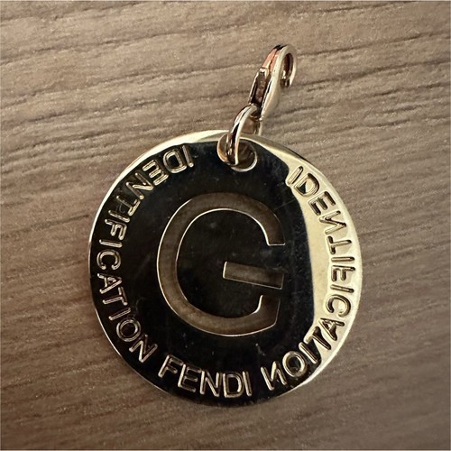 Fendi ciondolo medaglione - fendi,