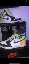 air jordan 1 volt oro