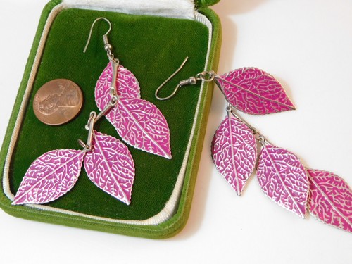 Caldo smalto rosa pendenti - smalto,