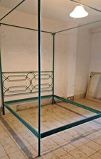 letto a baldacchino in ferro