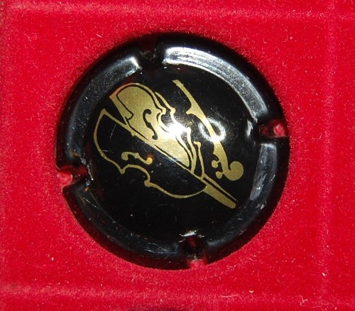 Plaque muselet de - 1,
