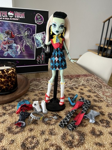 Bambola monster high heart - i,