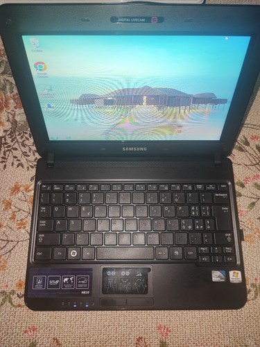 Computer notebook samsung nb30 - computer,