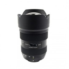 Obiettivo Tokina Opera 16-28