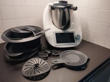 BIMBY TM6 ottime condizioni, completo di varoma, spatola, farfalla e paraschizzi