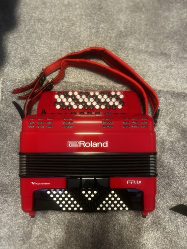 Roland v accordion - roland, fr-1x