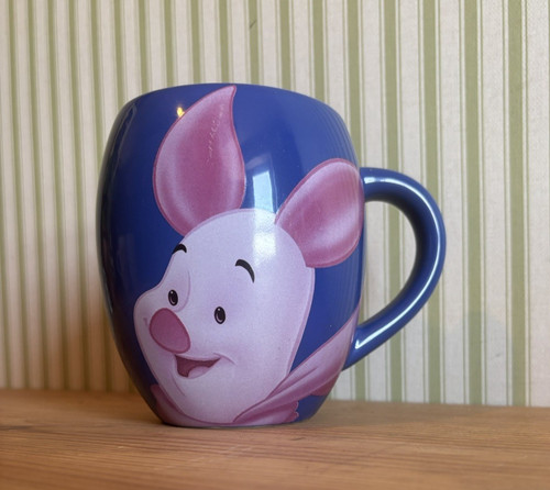 Disney winnie the pooh piglet - winnie,
