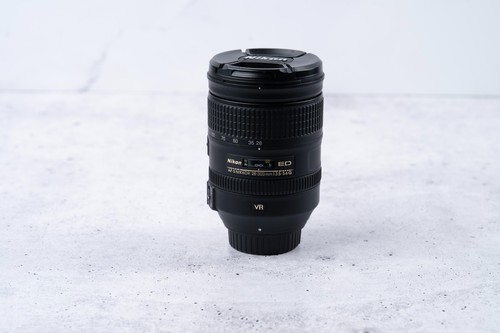 Nikon nikkor 300 - 28-300, mm
